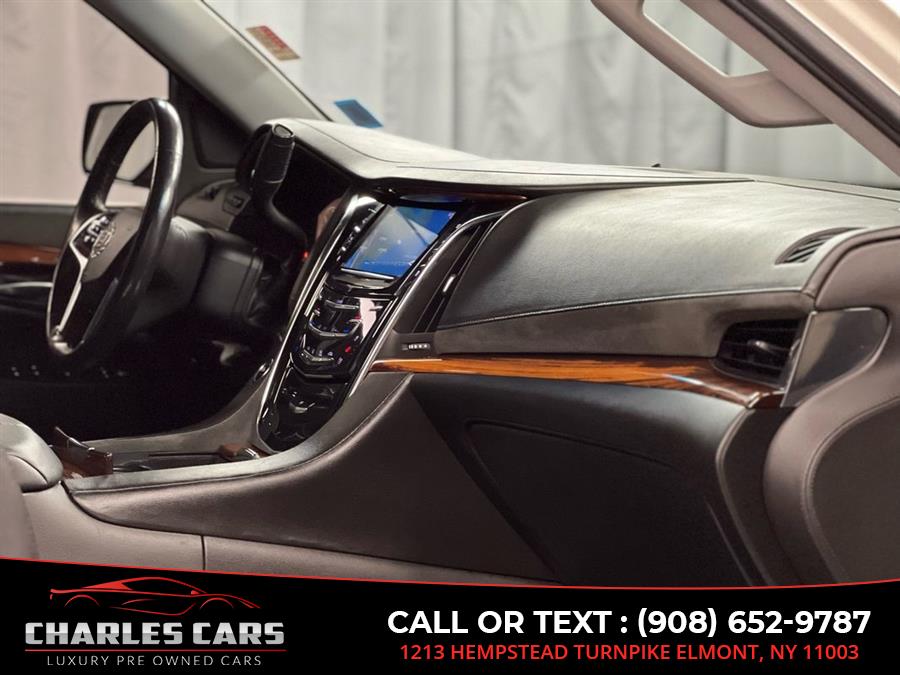 2015 Cadillac Escalade Premium photo
