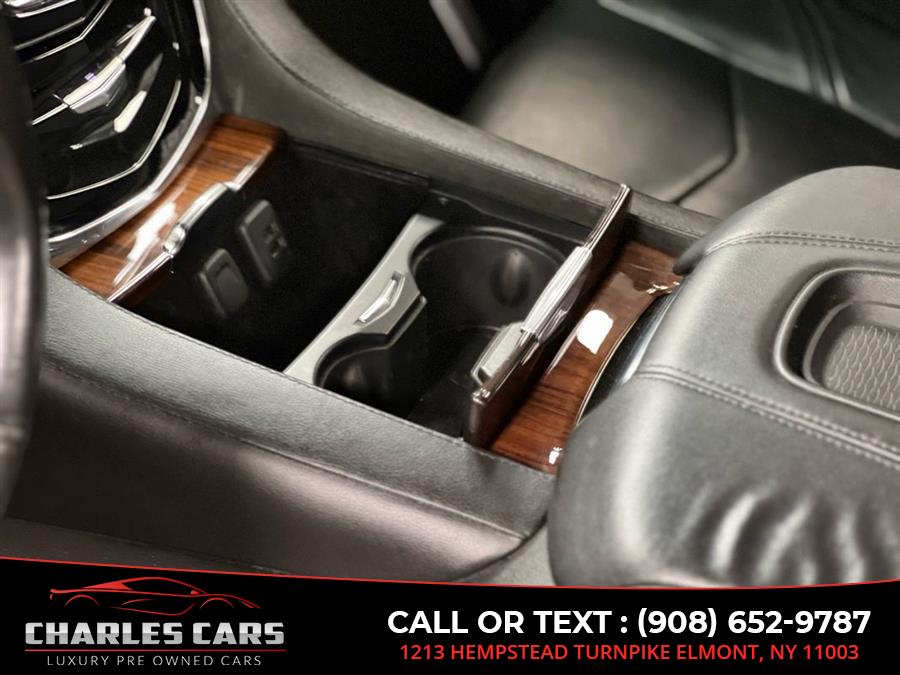 2015 Cadillac Escalade Premium photo