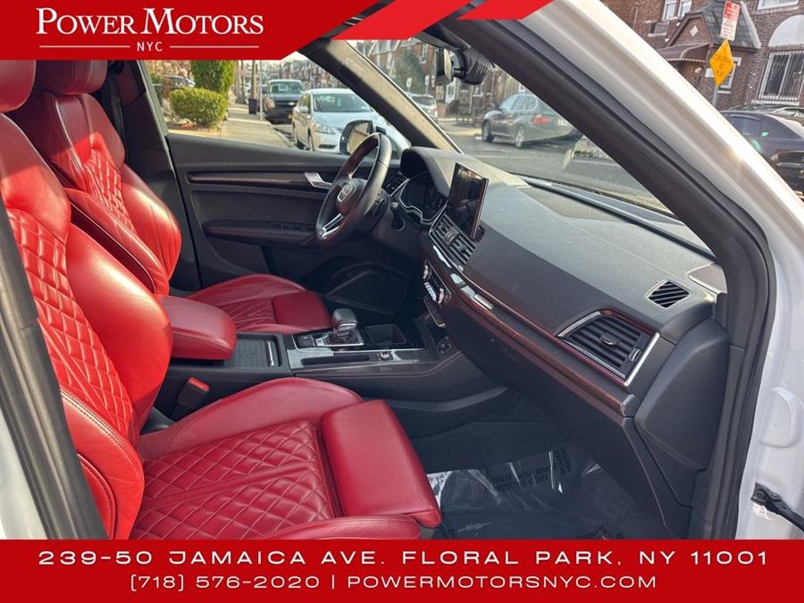 2021 Audi SQ5 Premium Plus photo