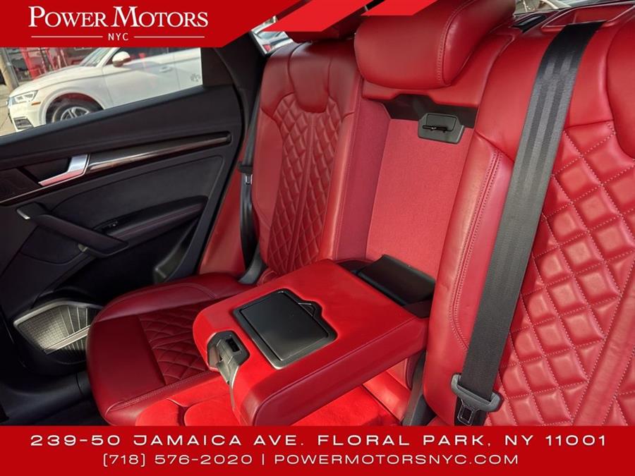 2021 Audi SQ5 Premium Plus photo