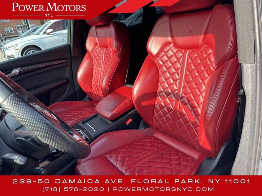 2021 Audi SQ5 Premium Plus photo