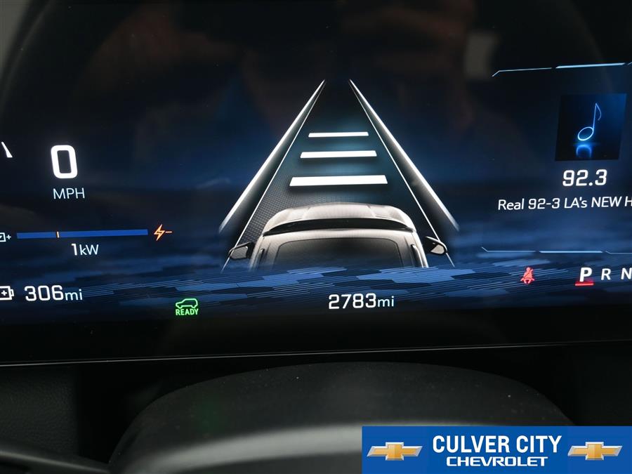 2025 Chevrolet Equinox EV LT photo