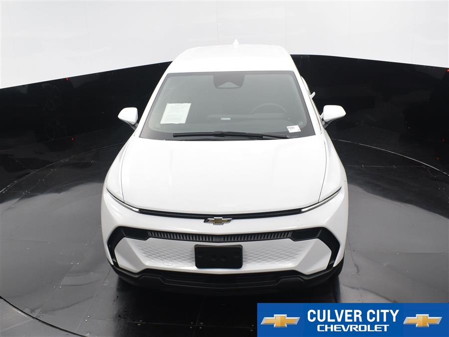 2025 Chevrolet Equinox EV LT photo