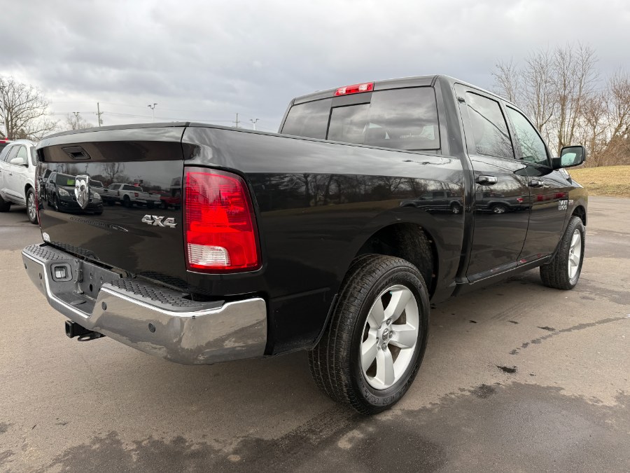 2017 RAM 1500 4WD Crew Cab 140.5
