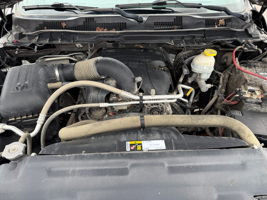2017 RAM 1500 4WD Crew Cab 140.5