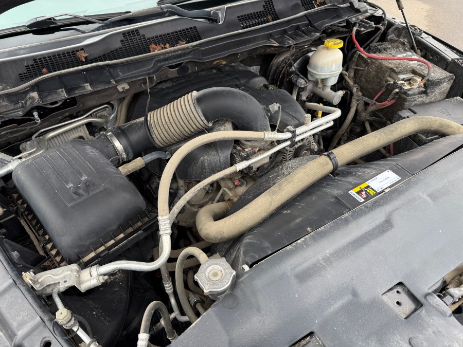 2017 RAM 1500 4WD Crew Cab 140.5