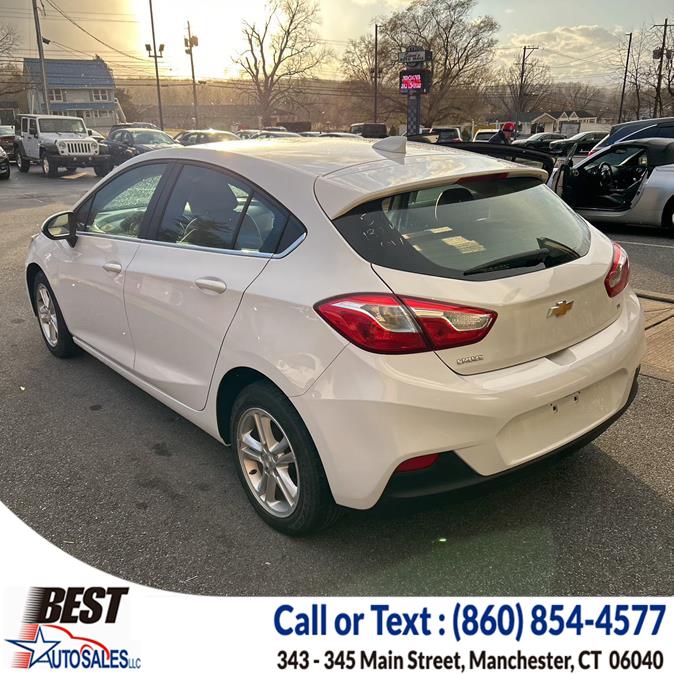 2017 Chevrolet Cruze 4dr HB 1.4L LT w/1SD photo