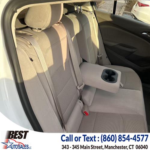 2017 Chevrolet Cruze 4dr HB 1.4L LT w/1SD photo