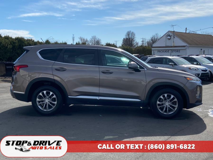 2019 Hyundai Santa Fe SE 2.4L Auto AWD photo