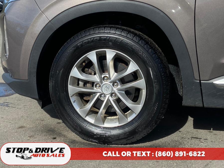 2019 Hyundai Santa Fe SE 2.4L Auto AWD photo