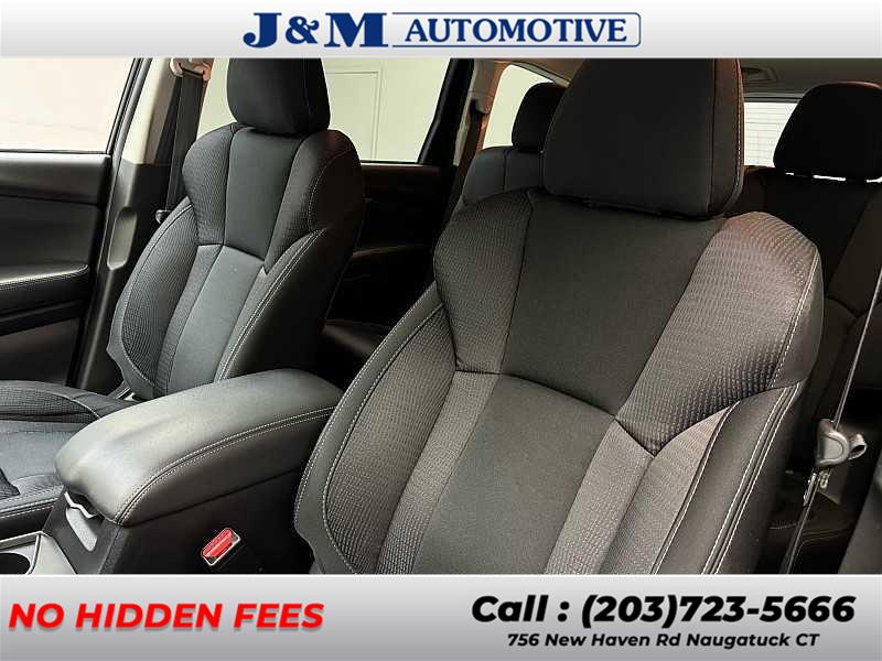 2019 Subaru Ascent Premium photo