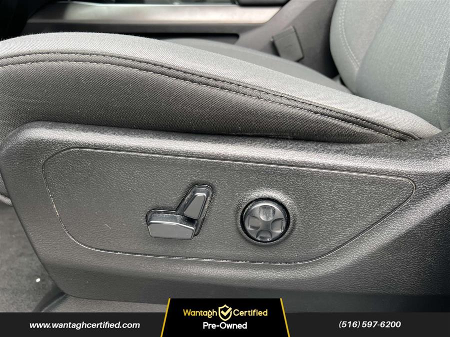 2019 RAM 1500 Big Horn/Lone Star 4x4 Crew Ca photo