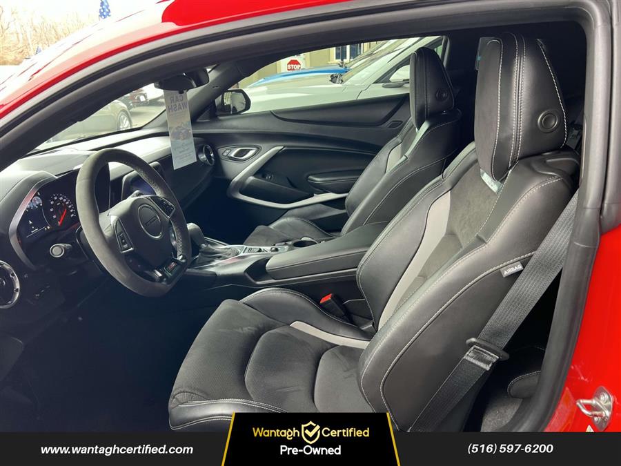 2023 Chevrolet Camaro 2dr Cpe 1SS photo