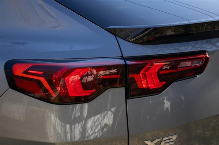 2024 BMW X2 xDrive28i photo