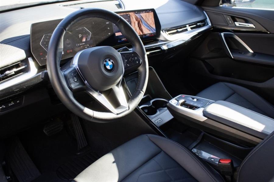 2024 BMW X2 xDrive28i photo