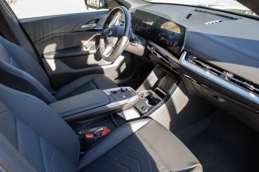 2024 BMW X2 xDrive28i photo