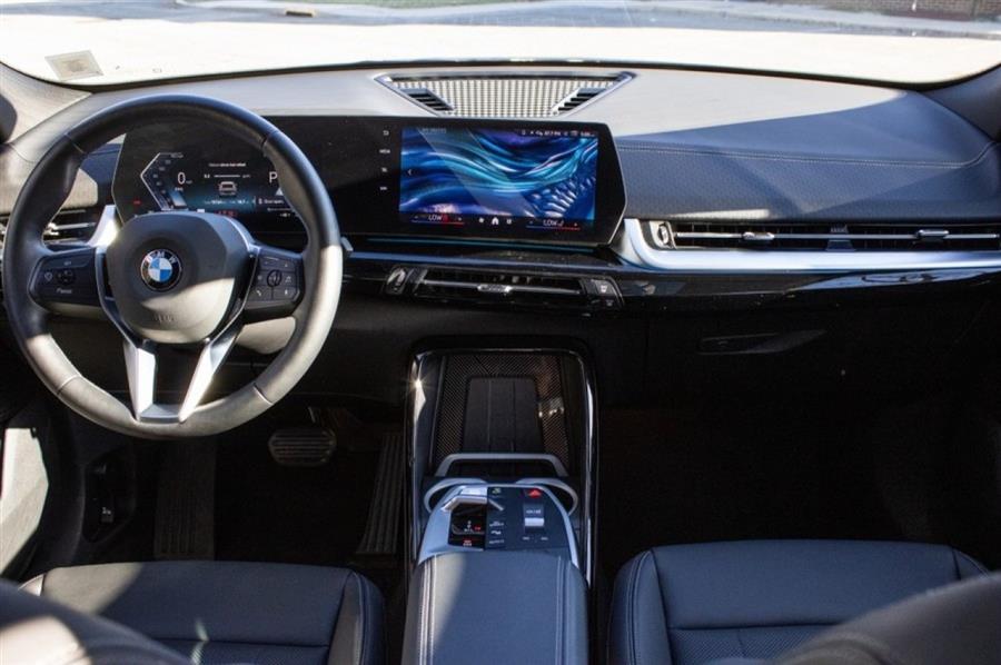 2024 BMW X2 xDrive28i photo