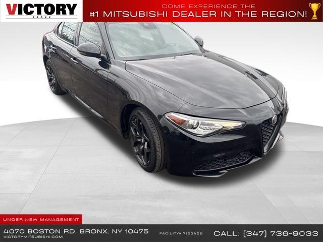 2021 Alfa Romeo Giulia  photo