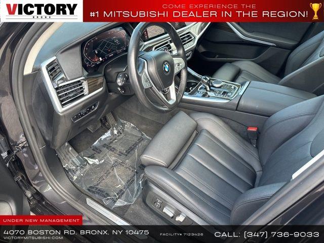 2021 BMW X7 xDrive40i photo