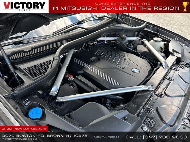 2021 BMW X7 xDrive40i photo