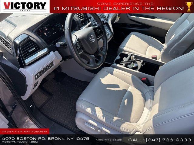 2022 Honda Odyssey Touring photo