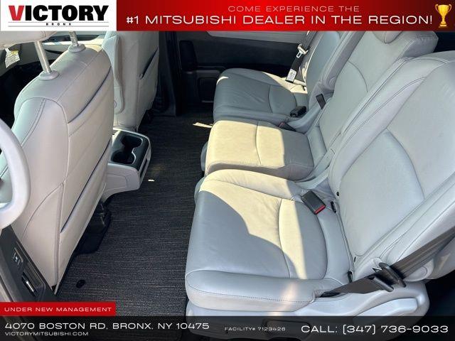 2022 Honda Odyssey Touring photo