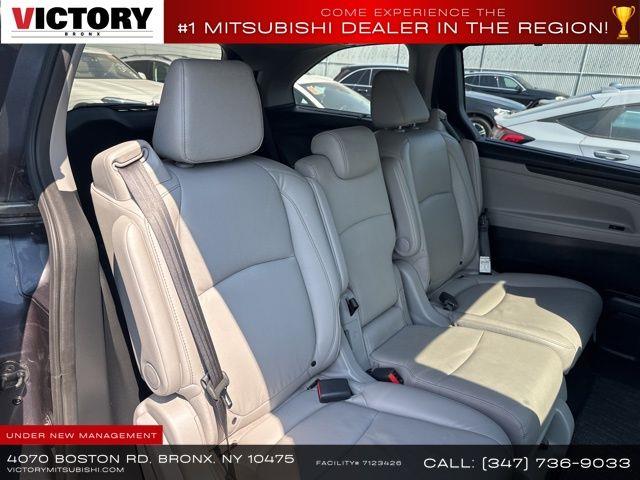 2022 Honda Odyssey Touring photo