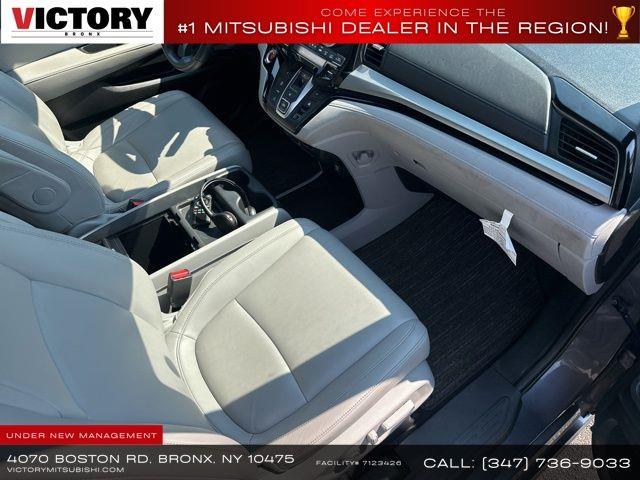 2022 Honda Odyssey Touring photo