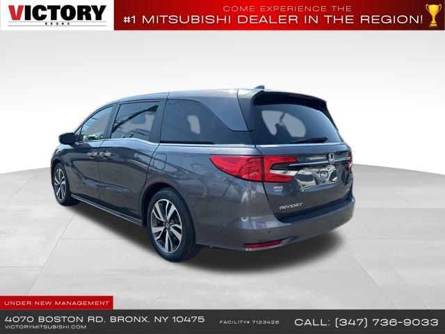 2022 Honda Odyssey Touring photo