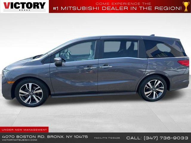 2022 Honda Odyssey Touring photo