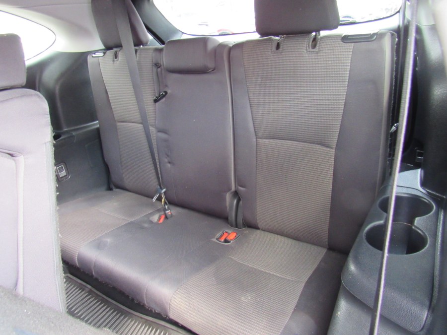 2021 Toyota Highlander LE photo