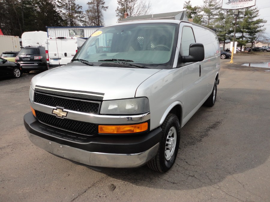 2015 Chevrolet Express Cargo Van RWD 3500 135