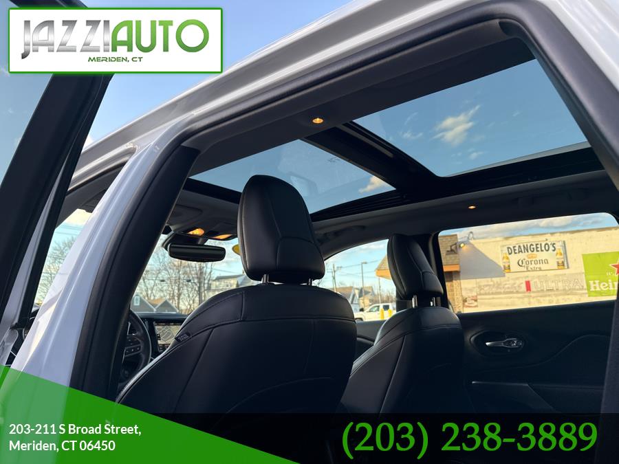 2019 Jeep Cherokee Limited 4x4 photo