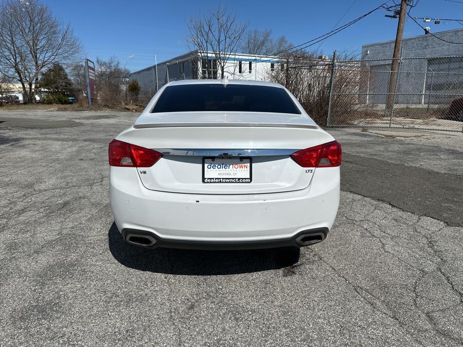 2015 Chevrolet Impala 4dr Sdn LTZ w/2LZ photo