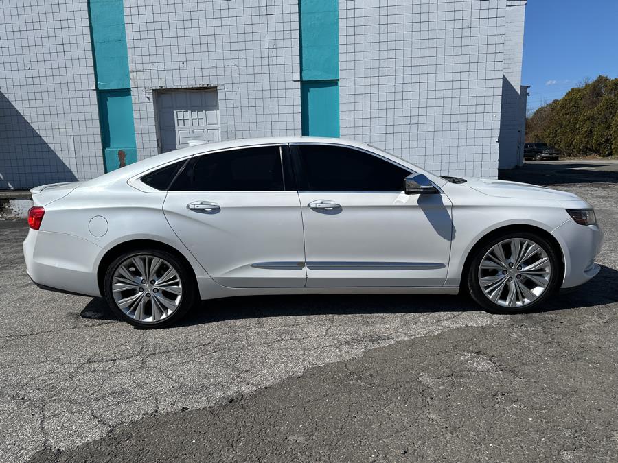 2015 Chevrolet Impala 4dr Sdn LTZ w/2LZ photo