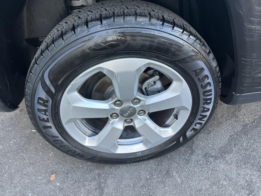 2018 Jeep Compass Latitude 4x4 photo