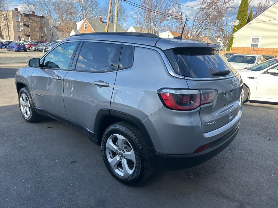 2018 Jeep Compass Latitude 4x4 photo