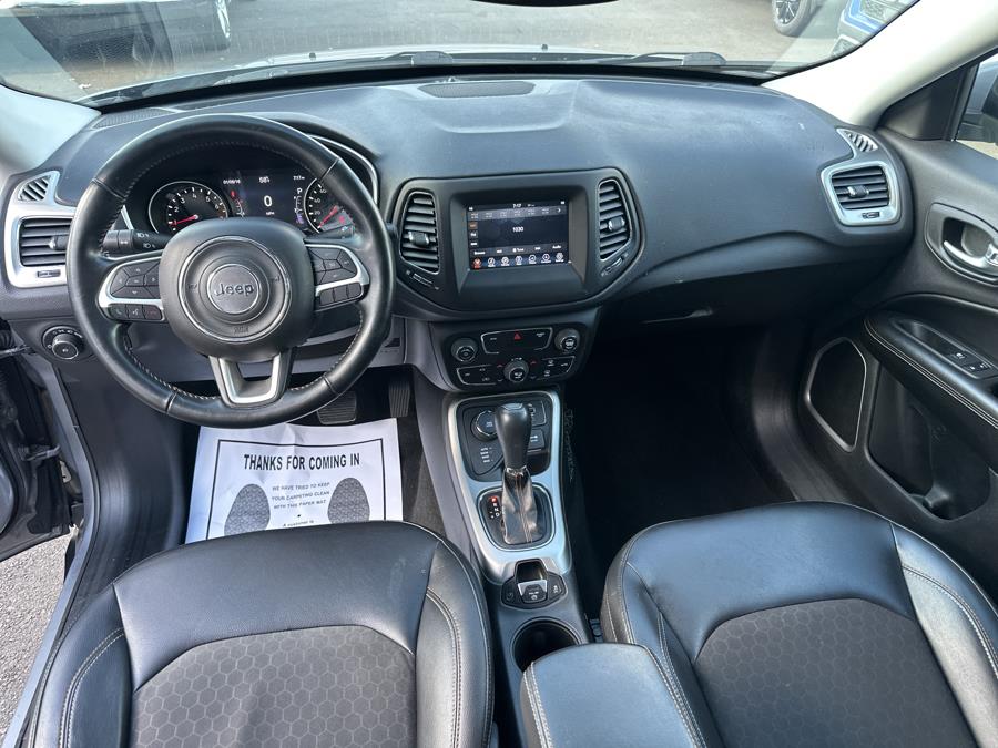 2018 Jeep Compass Latitude 4x4 photo