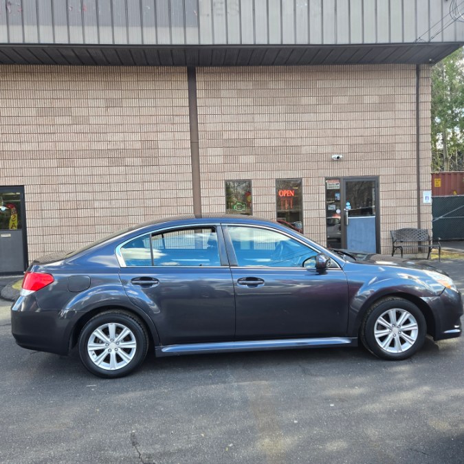 2012 Subaru Legacy 2.5i Premium photo