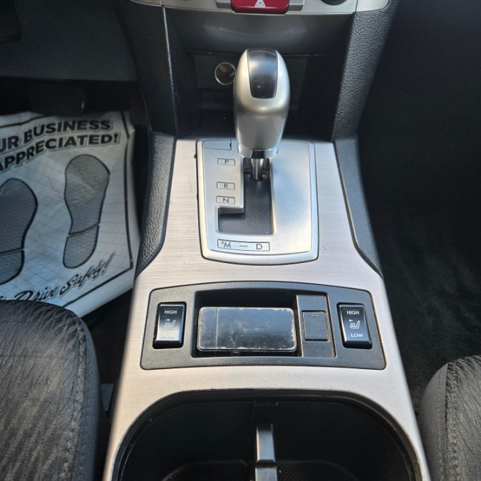 2012 Subaru Legacy 2.5i Premium photo