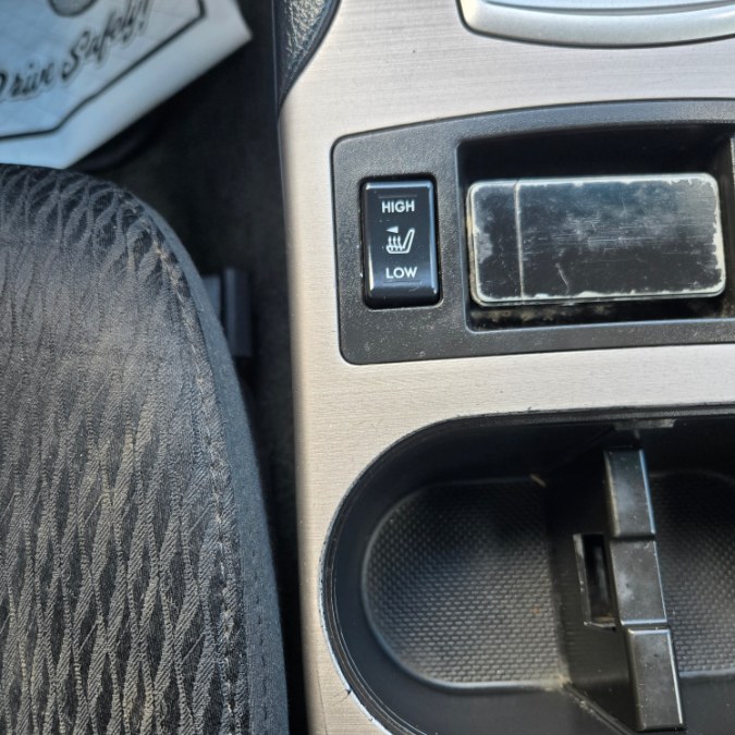 2012 Subaru Legacy 2.5i Premium photo