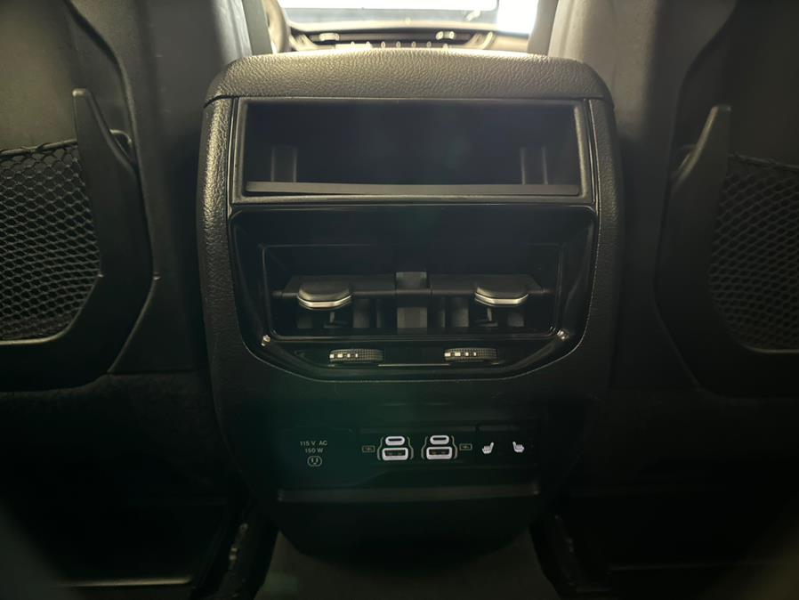 2023 Jeep Grand Cherokee Limited 4x4 photo