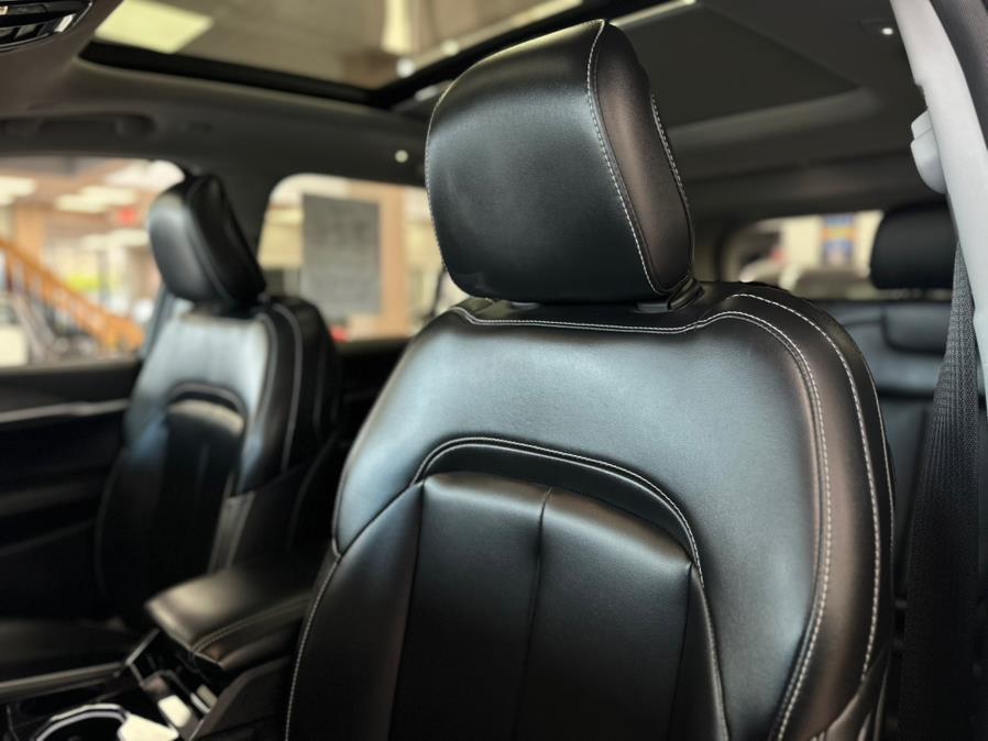 2023 Jeep Grand Cherokee Limited 4x4 photo