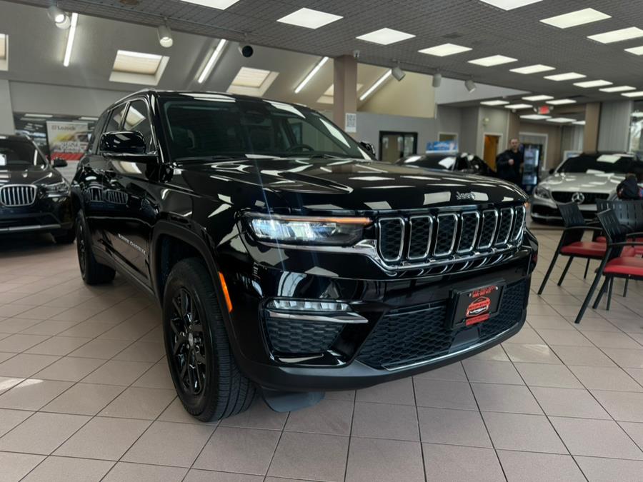 2023 Jeep Grand Cherokee Limited 4x4 photo