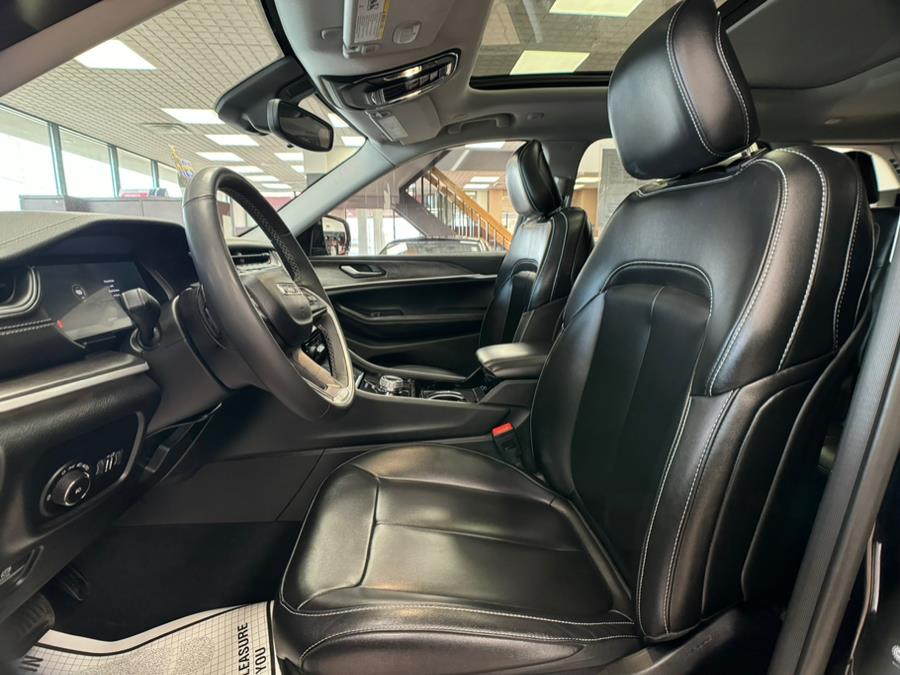 2023 Jeep Grand Cherokee Limited 4x4 photo