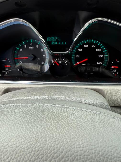 2016 Chevrolet Traverse AWD 4dr LS photo