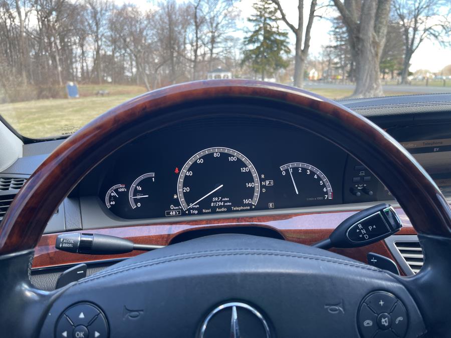 2012 Mercedes-Benz S-Class S550 4MATIC photo