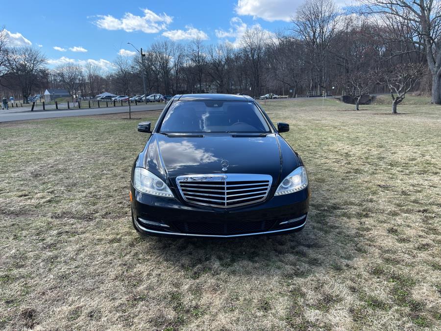 2012 Mercedes-Benz S-Class S550 4MATIC photo