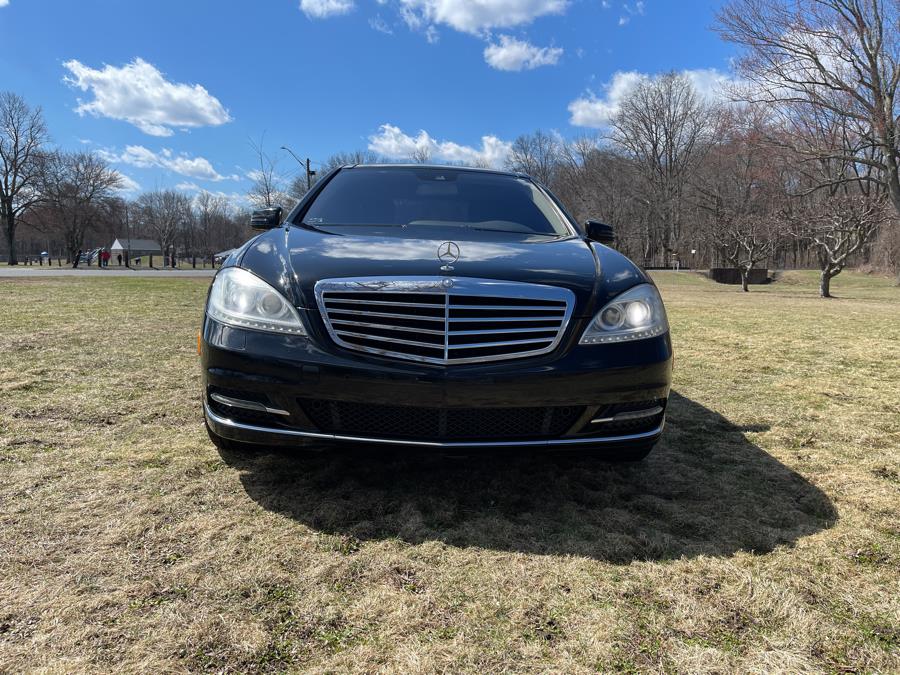2012 Mercedes-Benz S-Class S550 4MATIC photo