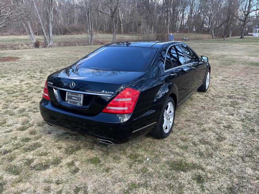 2012 Mercedes-Benz S-Class S550 4MATIC photo